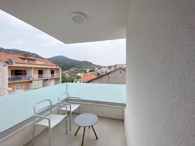 Pogled na planine ili pogled na planine iz apartmana