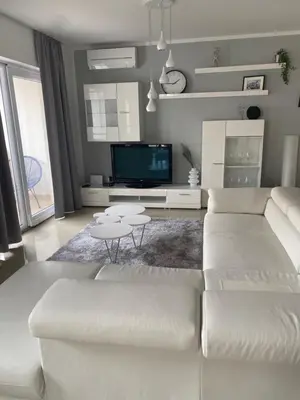 TV i/ili zabavni centar u objektu Apartment Bol A6 with Pool from 45 EUR per Person