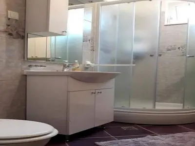 Kupaonica u objektu Apartments Dobrila