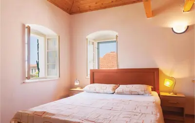 Krevet ili kreveti u jedinici u objektu Nice Home In Postira With Kitchen