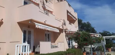 Zgrada u kojoj se nalazi privatni smještaj