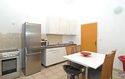 Kuhinja ili čajna kuhinja u objektu Holiday Home Balica Rat Bb Iii