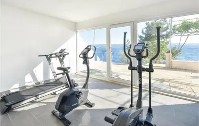 Fitness centar i/ili fitness sadržaji u objektu Apartment Zavode V