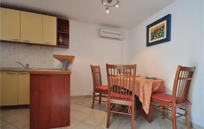 Kuhinja ili čajna kuhinja u objektu Apartment P Porta I