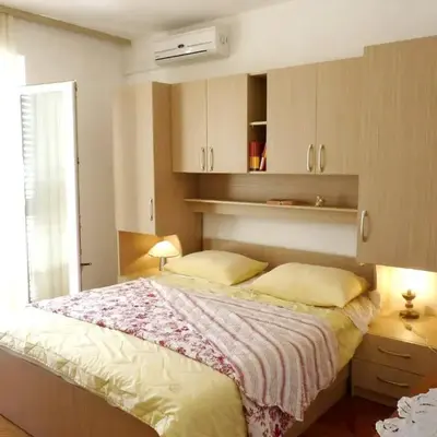 Apartments and Room Marin