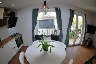 Kuhinja ili čajna kuhinja u objektu Apartman “Tica”