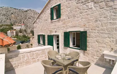 Pogled na planine ili pogled na planine iz apartmana