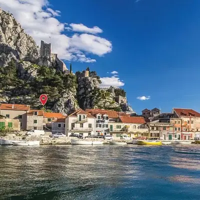3 Bedroom Lovely Apartment In Omis