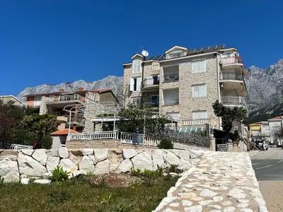 Pogled na planine ili pogled na planine iz apartmana
