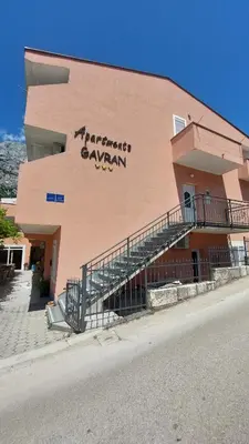 Zgrada u kojoj se nalazi apartman