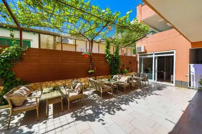 Zgrada u kojoj se nalazi apartman