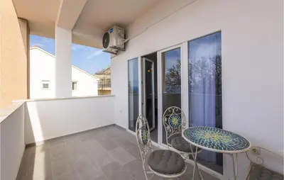Balkon ili terasa u objektu Lovely Home In Jesenice Dugi Rat