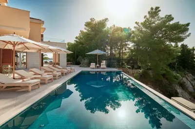 Bazen u objektu Luxury Villa Hvar Deluxe Palace 2 with pool near beach and Hvar Town ili u blizini