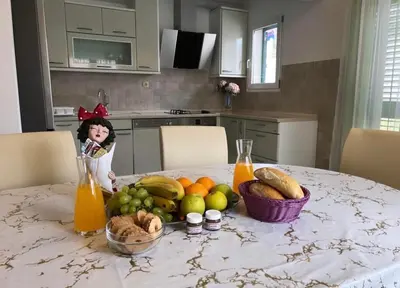 Hrana u apartmanu ili u blizini