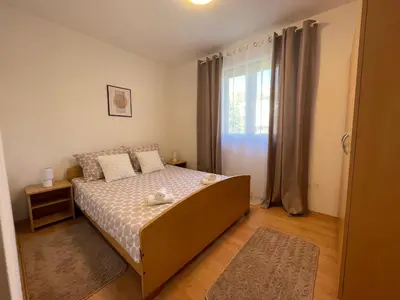 Krevet ili kreveti u jedinici u objektu Apartment LaDoNi - #new#big#spacious#large garden