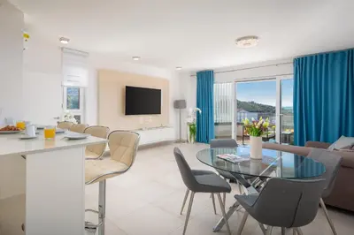 TV i/ili zabavni centar u objektu A&D Deluxe Penthouse Apartment Dani