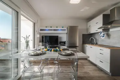 Kuhinja ili čajna kuhinja u objektu Aurora - ZF Hvar