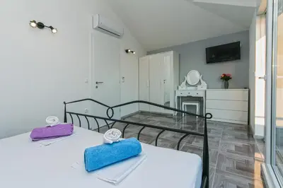 TV i/ili zabavni centar u objektu Villa Marinkica