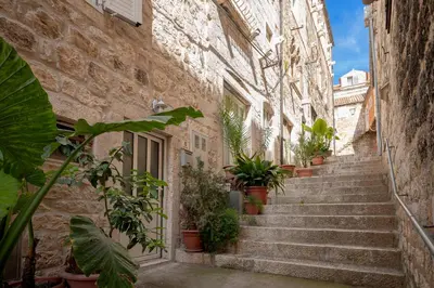 Tlocrt objekta Harbourside Guesthouse Mandina - ZF Hvar