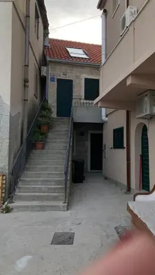 Zgrada u kojoj se nalazi apartman