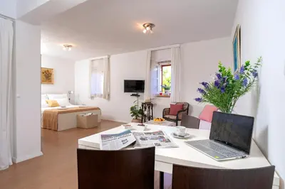 TV i/ili zabavni centar u objektu The Bastion - ZF Hvar