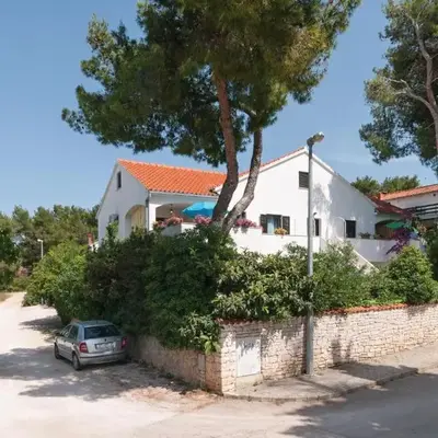 Apartment Supetar With Sea View Xii