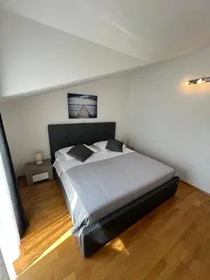 Krevet ili kreveti u jedinici u objektu Luxury apartman Iris