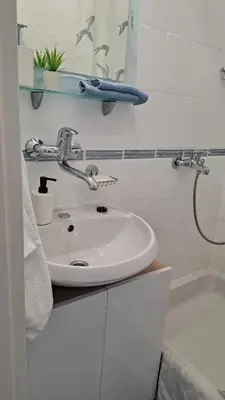 Kupaonica u objektu Studio apartmani Lea i Lovro