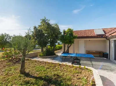 Vrt u objektu Holiday home Blato