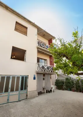 Zgrada u kojoj se nalazi apartman