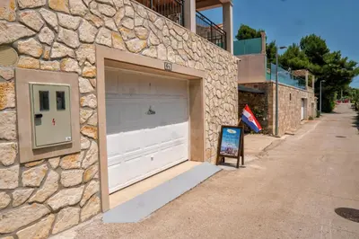 Zgrada u kojoj se nalazi apartman