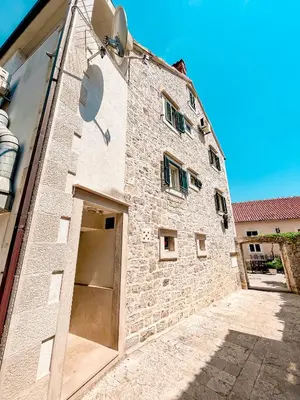 Zgrada u kojoj se nalazi apartman