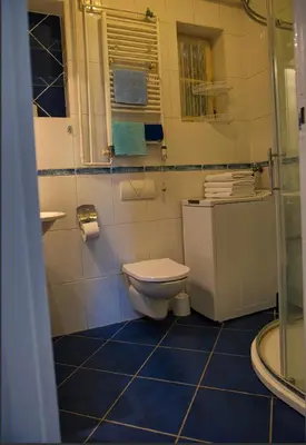 Kupaonica u objektu Apartments Kokić