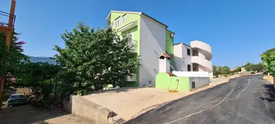 Zgrada u kojoj se nalazi apartman