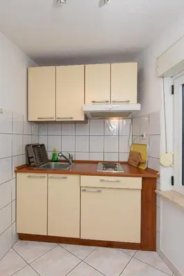 Kuhinja ili čajna kuhinja u objektu Apartments with WiFi Stanici, Omis - 19941