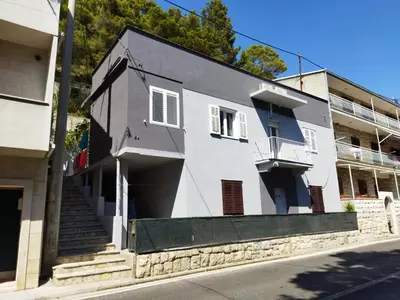 Zgrada u kojoj se nalazi apartman
