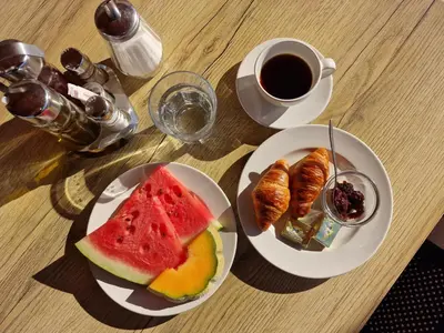 Hrana u smještaju s doručkom ili u blizini