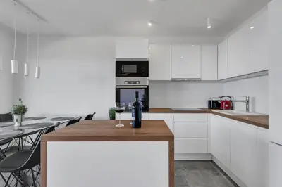 Kuhinja ili čajna kuhinja u objektu Luxury Penthouse Berlin