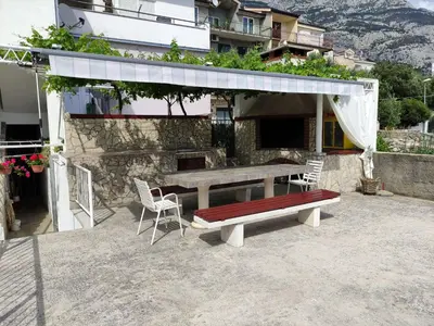 Pogled na planine ili pogled na planine iz apartmana
