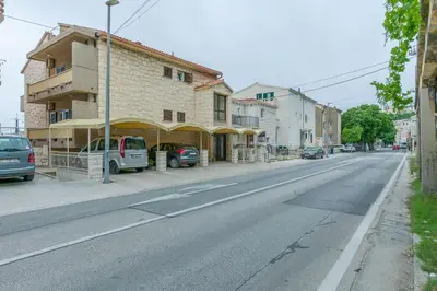 Okolica apartmana ili susjedstvo u blizini