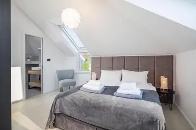 Krevet ili kreveti u jedinici u objektu SEAFRONT VILLA for 10 people!