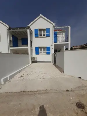 Zgrada u kojoj se nalazi vila