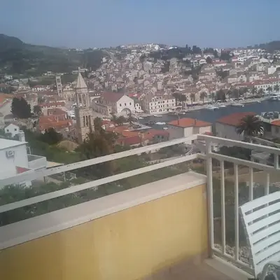 Apartment in Hvar town with sea view