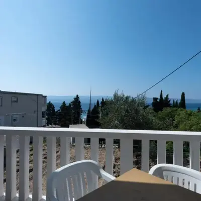 Apartment in Duce with sea view