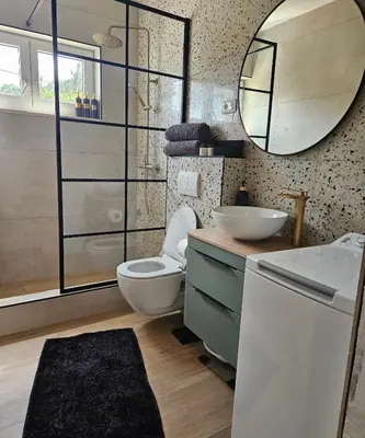 Kupaonica u objektu Apartments Ita - Postira