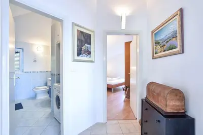 Kupaonica u objektu 4 bedrooms villa Hvar located 100m from the sea and 1,5 km from Hvar old town