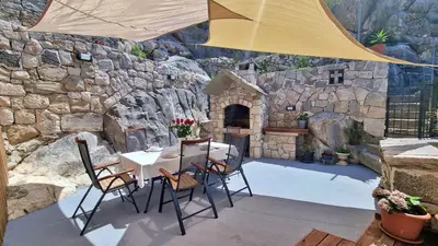 Bazen u objektu Apartment Vise - Old Town Center, Stone Terrace ili u blizini