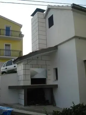 Zgrada u kojoj se nalazi apartman
