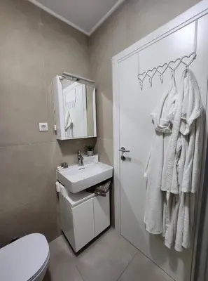 Kupaonica u objektu Apartment Bety, Stomorska, Solta