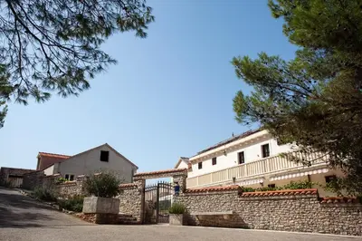 Zgrada u kojoj se nalazi apartman